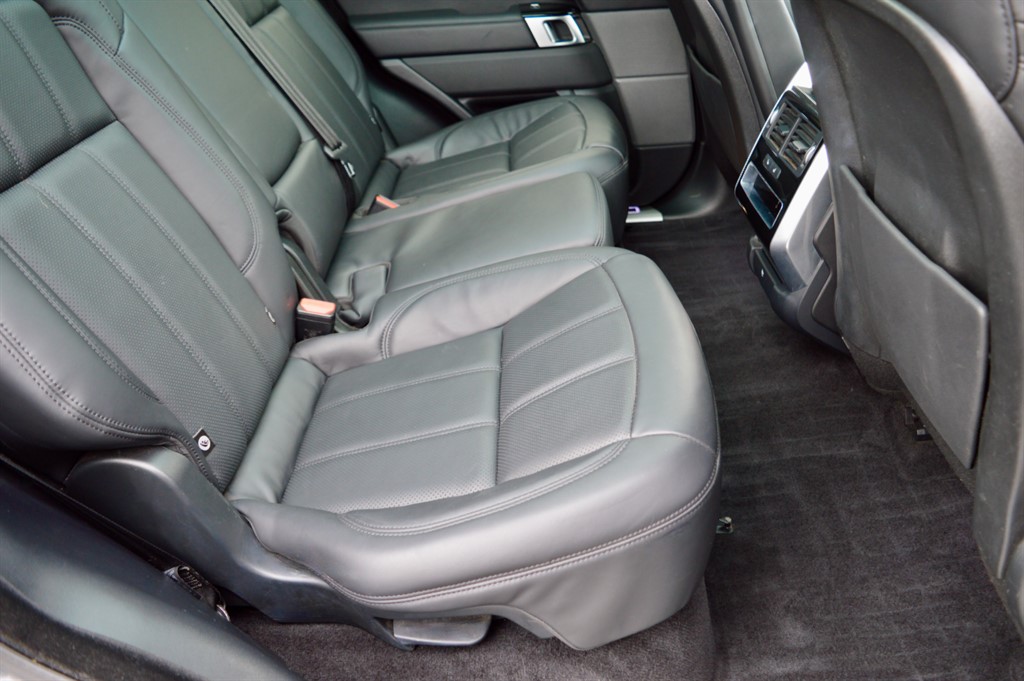 Used Land Rover Range Rover Sport 2021 for sale - 77248277: Photo 32