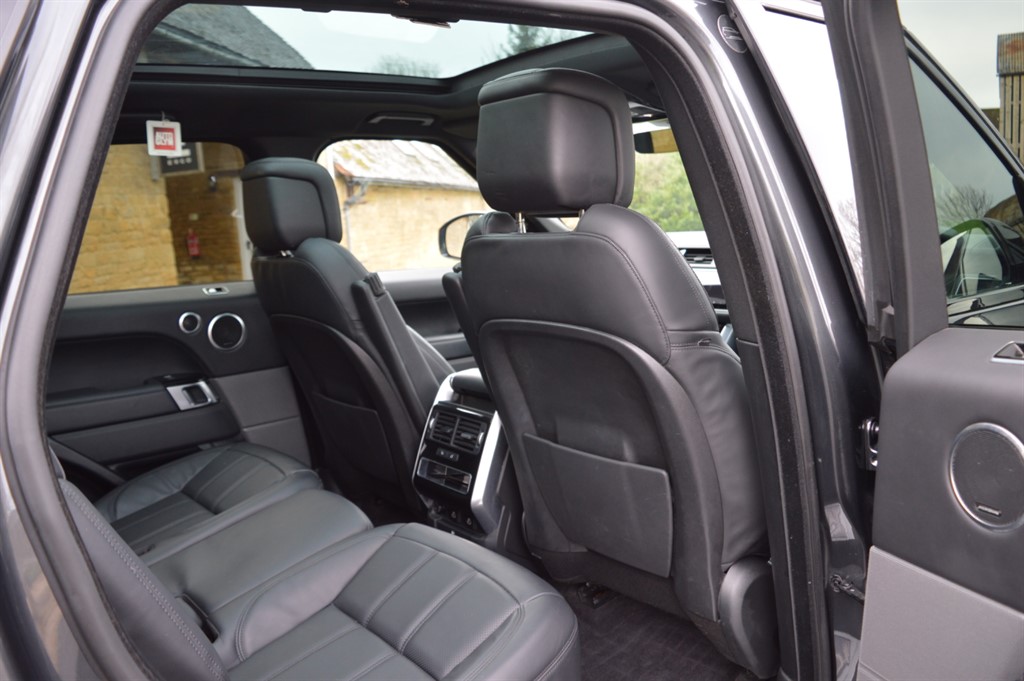 Used Land Rover Range Rover Sport 2021 for sale - 77248277: Photo 33