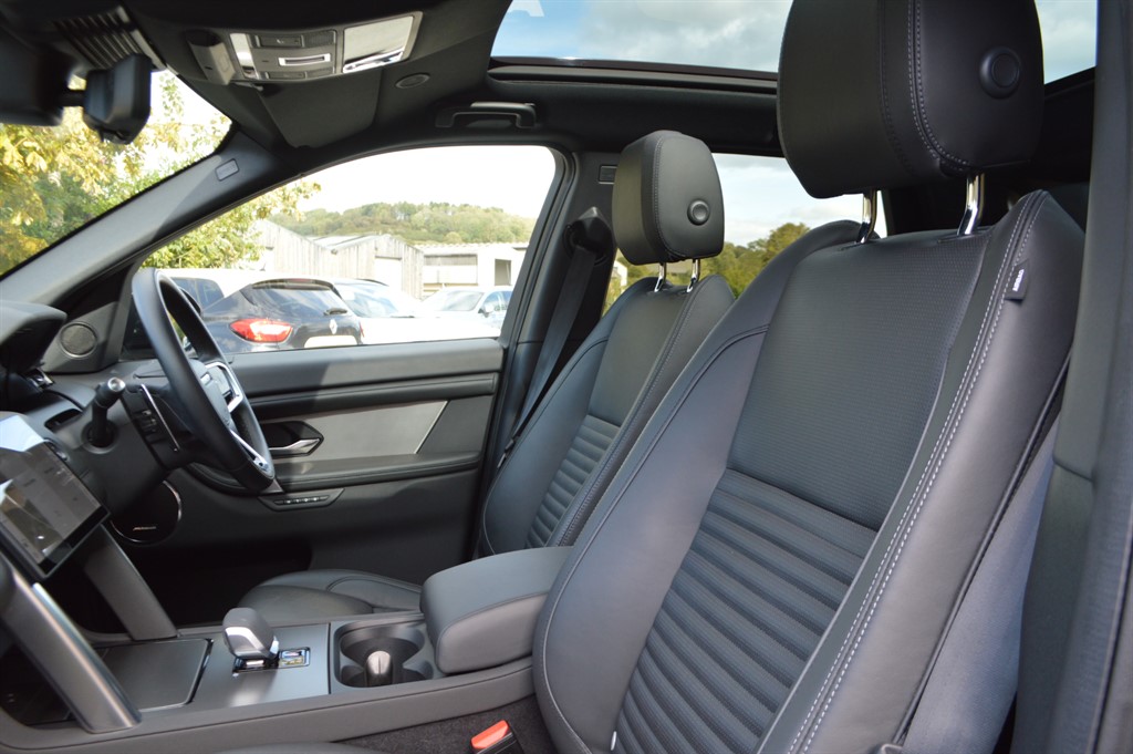 Used Land Rover Discovery Sport 2024 for sale - 77934794: Photo 43