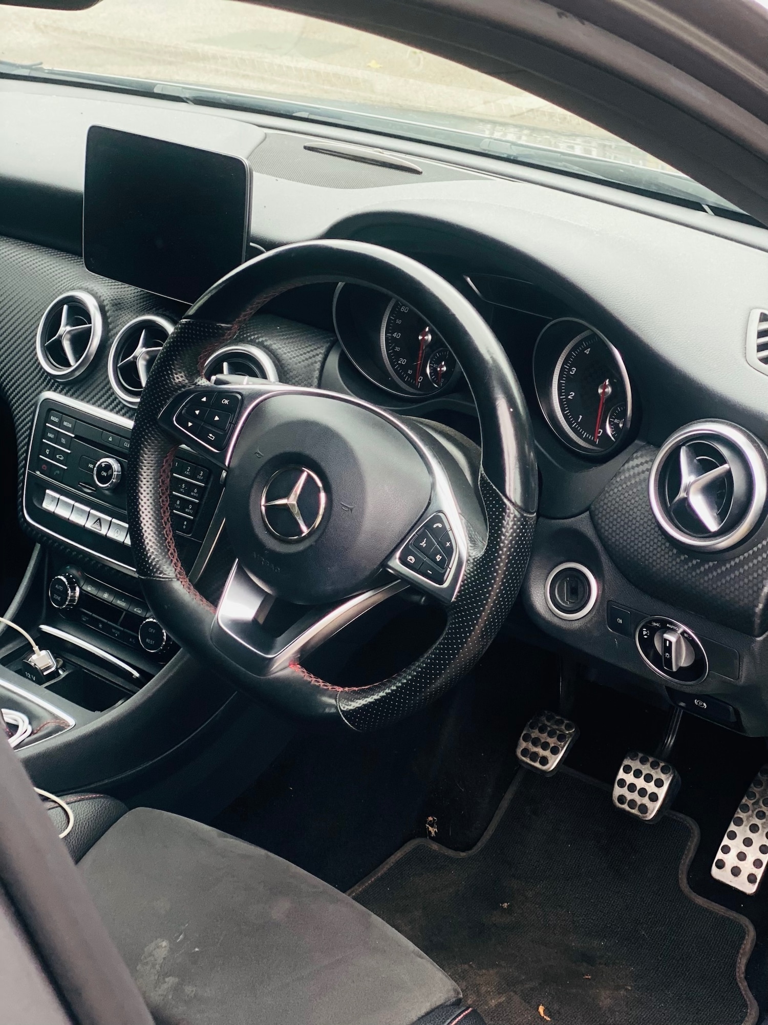 Used Mercedes-Benz A-Class 2017 for sale - 77345728: Photo 4