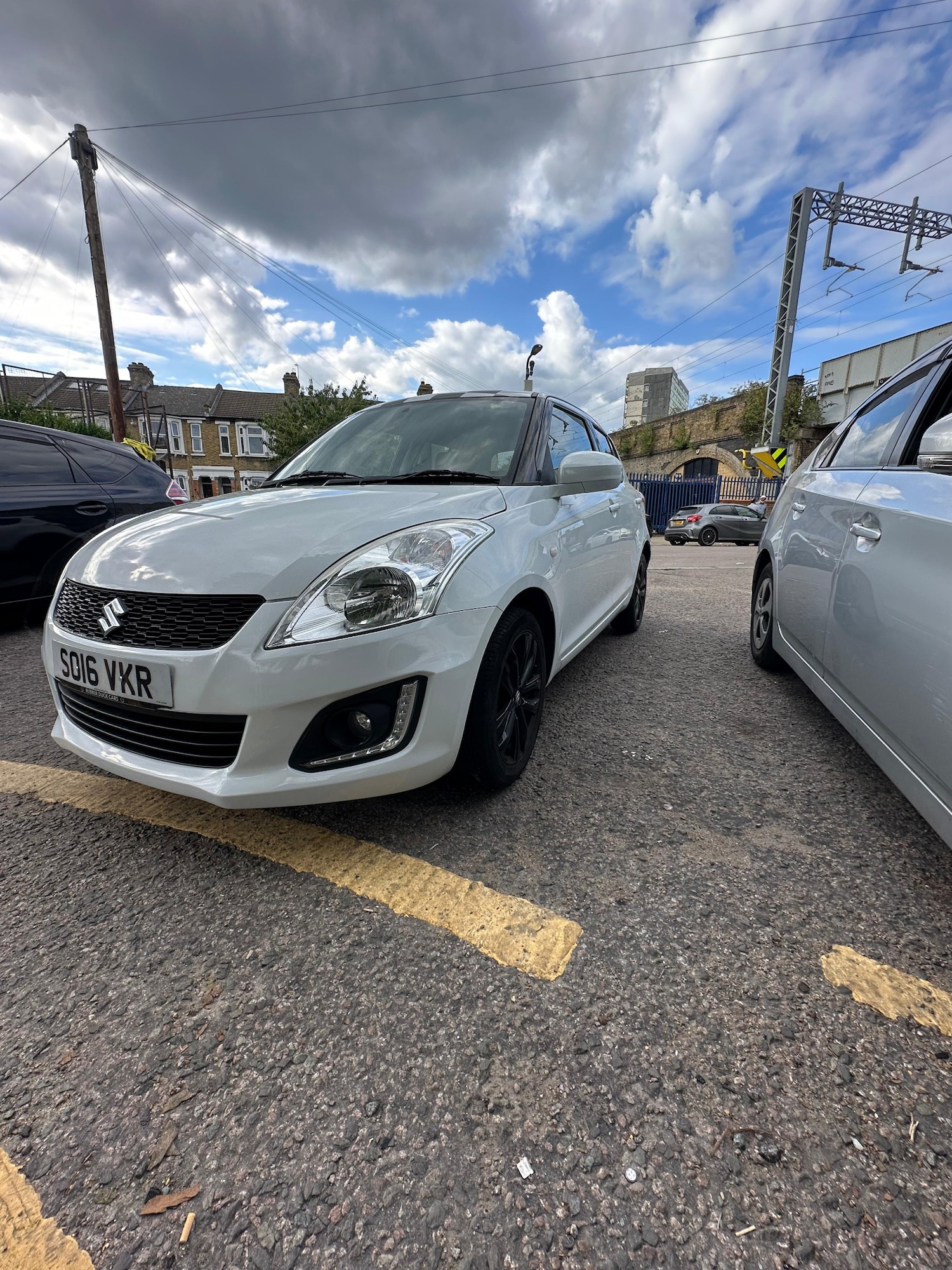 Used Suzuki Swift 2016 for sale - 77340294: Photo 3