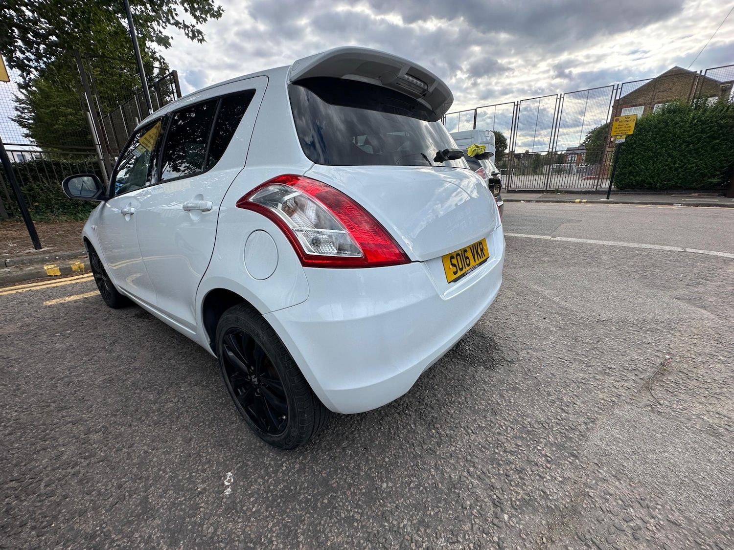 Used Suzuki Swift 2016 for sale - 77340294: Photo 6