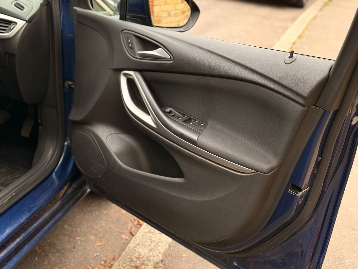 Used Vauxhall Astra 2020 for sale - 77340322: Photo 10