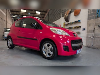Used Peugeot 107 2010 for sale - 79179830: Photo