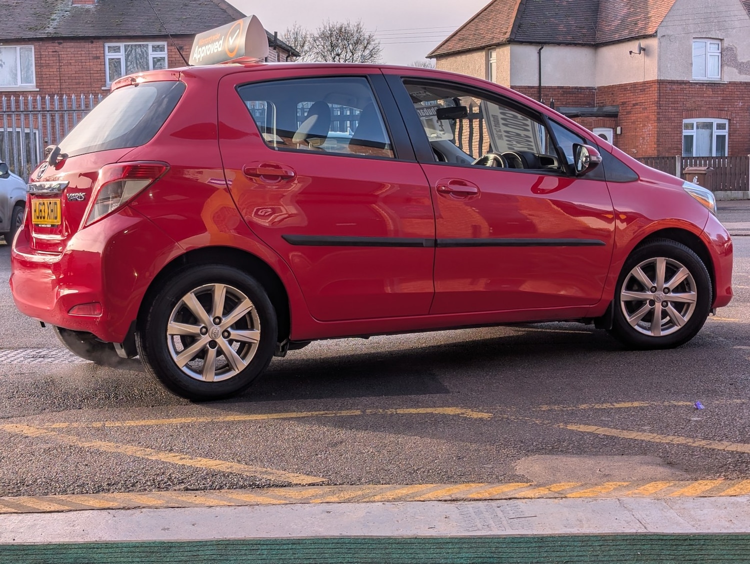 Used Toyota Yaris 2013 for sale - 77213388: Photo 3