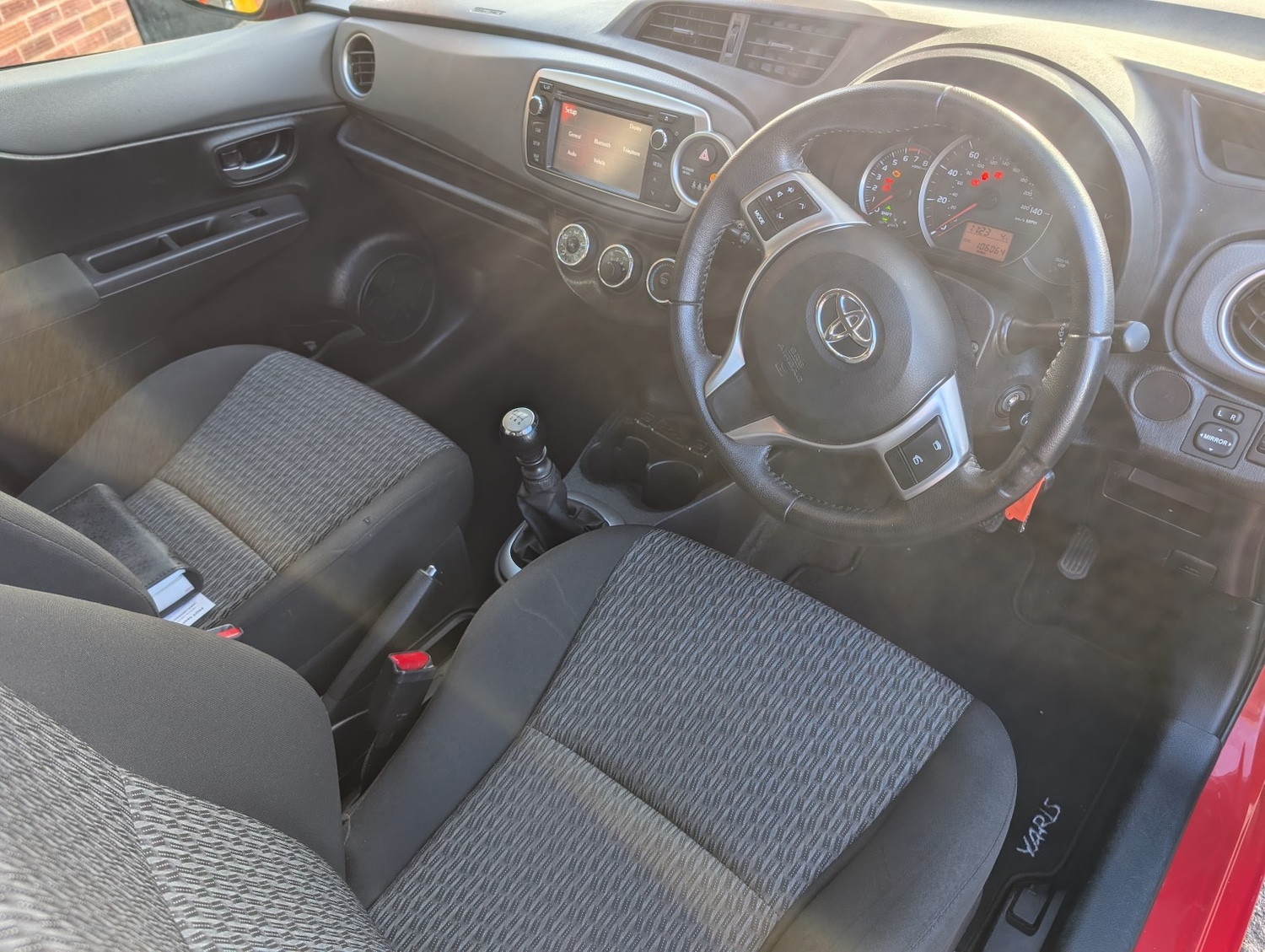 Used Toyota Yaris 2013 for sale - 77213388: Photo 6