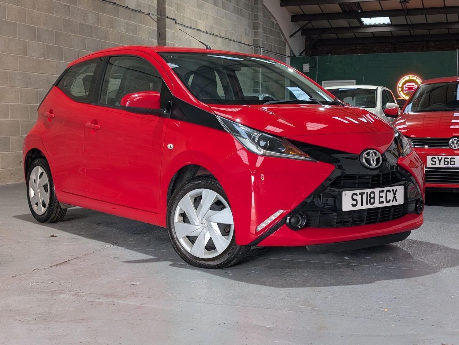Used Toyota AYGO 2018 for sale - 76863759: Photo 1