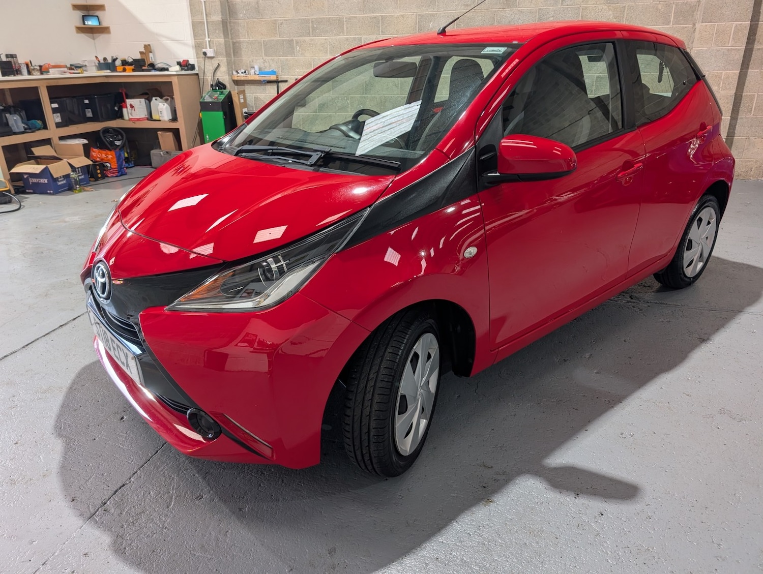 Used Toyota AYGO 2018 for sale - 76863759: Photo 12