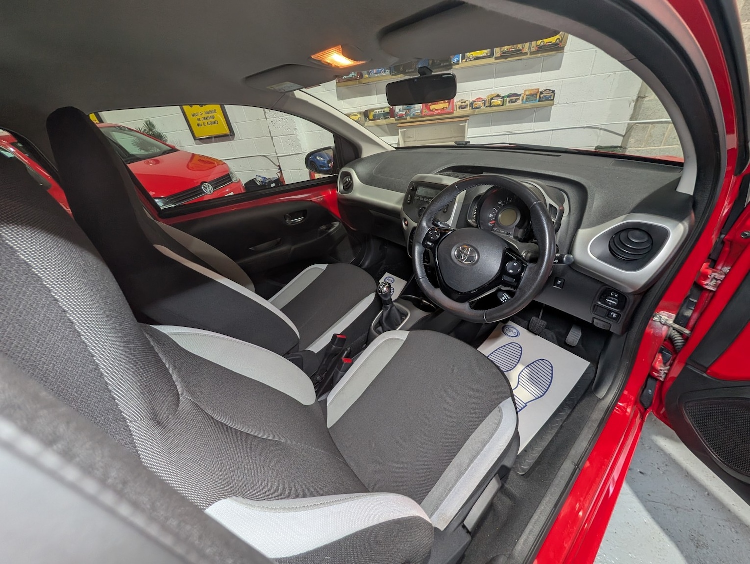 Used Toyota AYGO 2018 for sale - 76863759: Photo 17