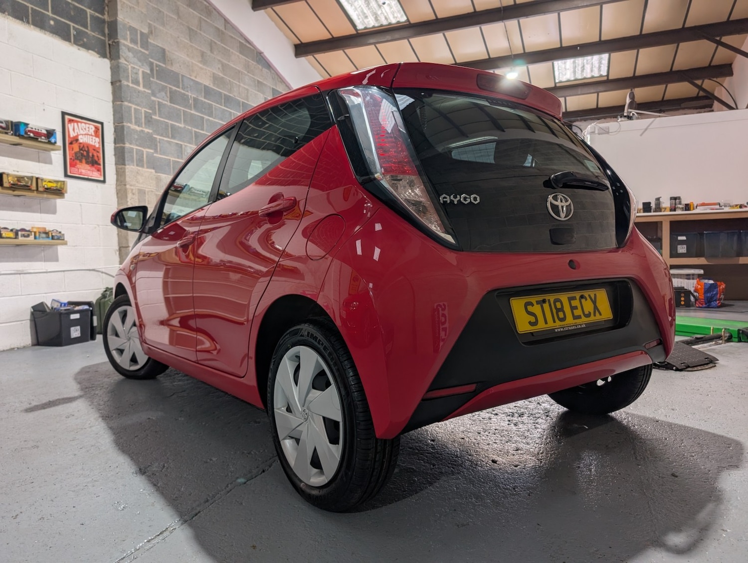 Used Toyota AYGO 2018 for sale - 76863759: Photo 4