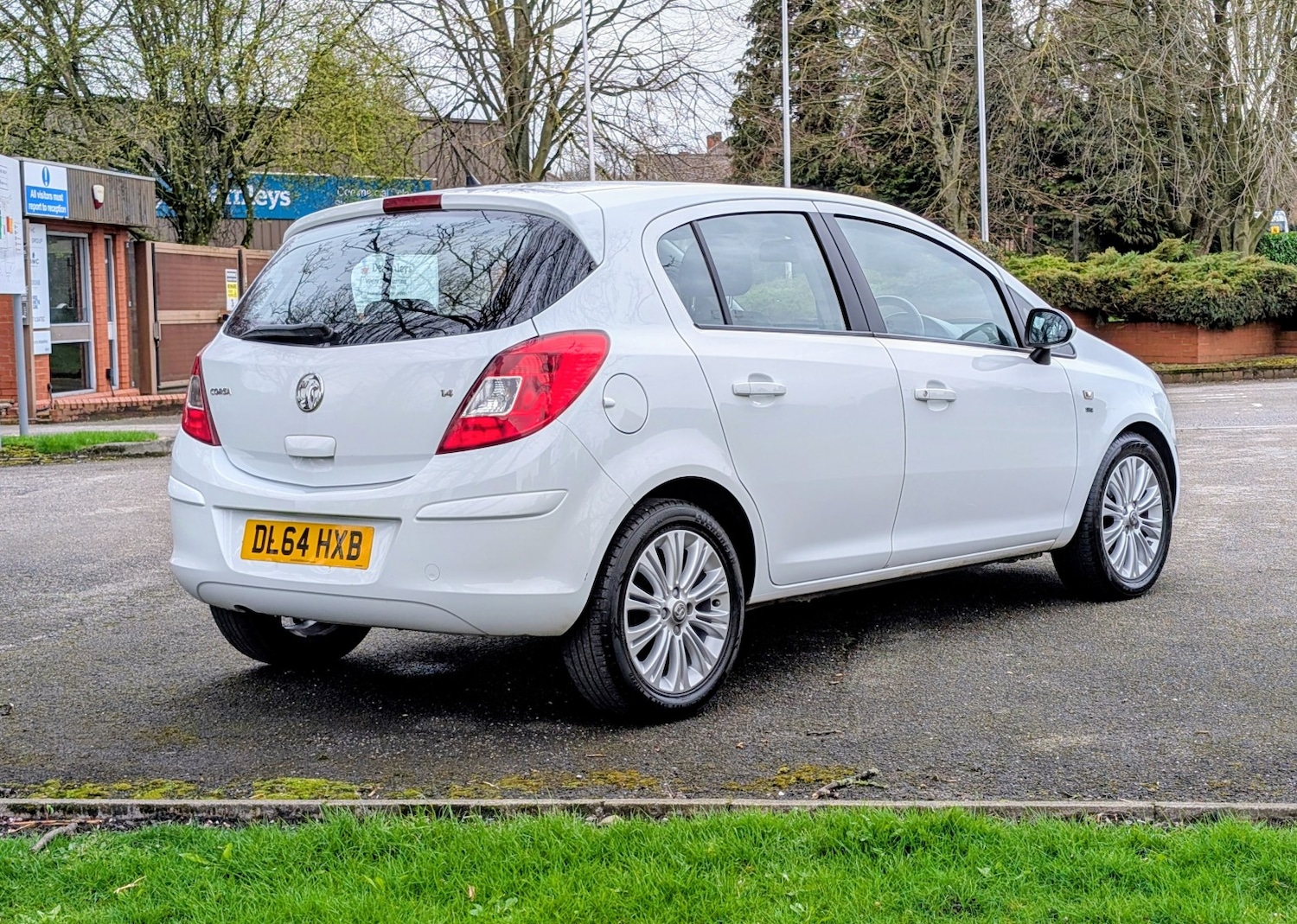 Used Vauxhall Corsa 2015 for sale - 77915735: Photo 7