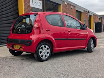 Used Peugeot 107 2011 for sale - 76011307: Photo