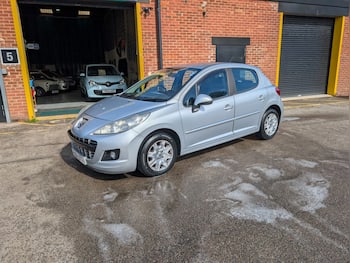 Used Peugeot 207 2011 for sale - 79835946: Photo