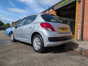 Used Peugeot 207 2011 for sale - 79835946: Photo