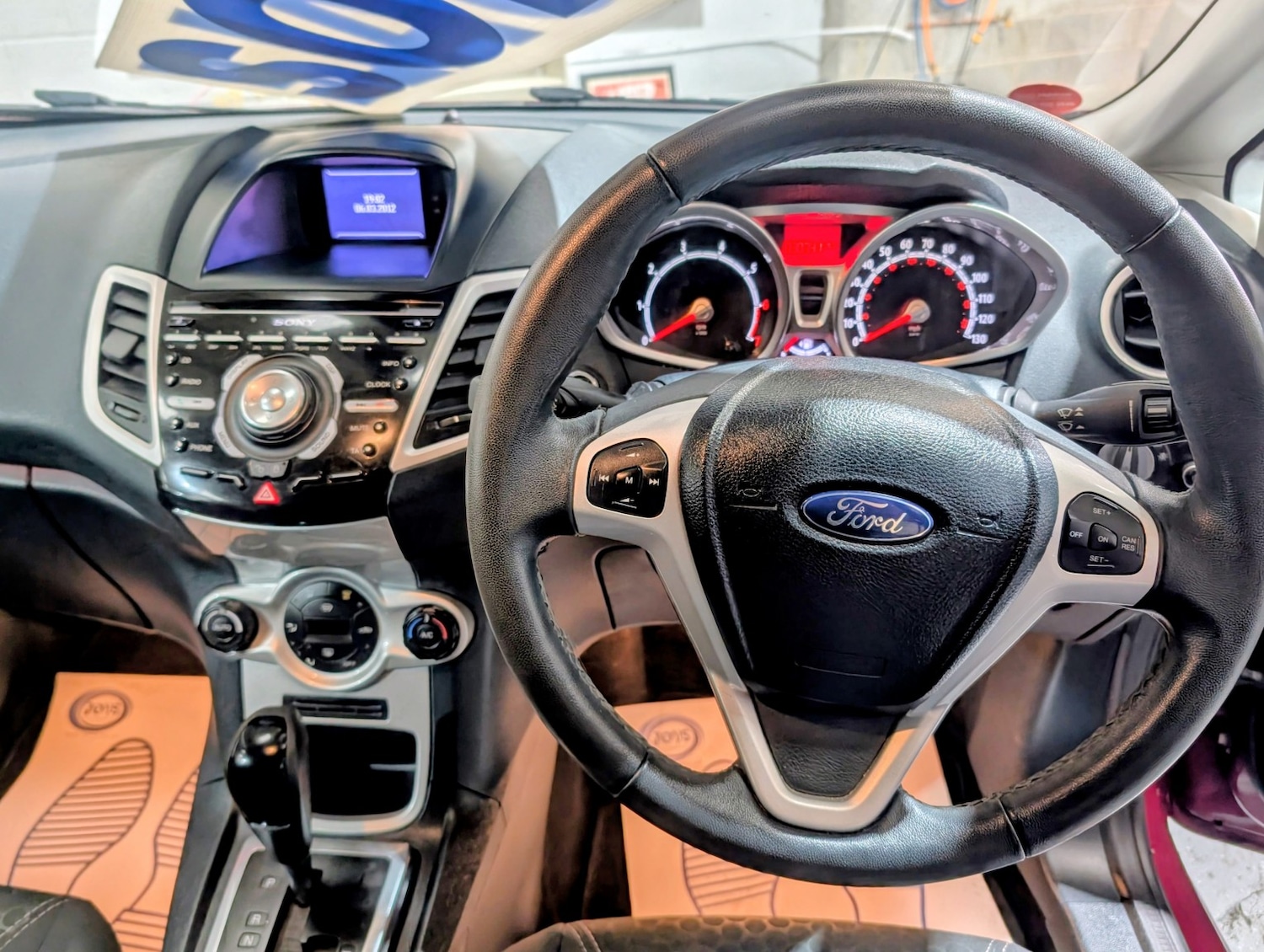 Used Ford Fiesta 2012 for sale - 77014885: Photo 15