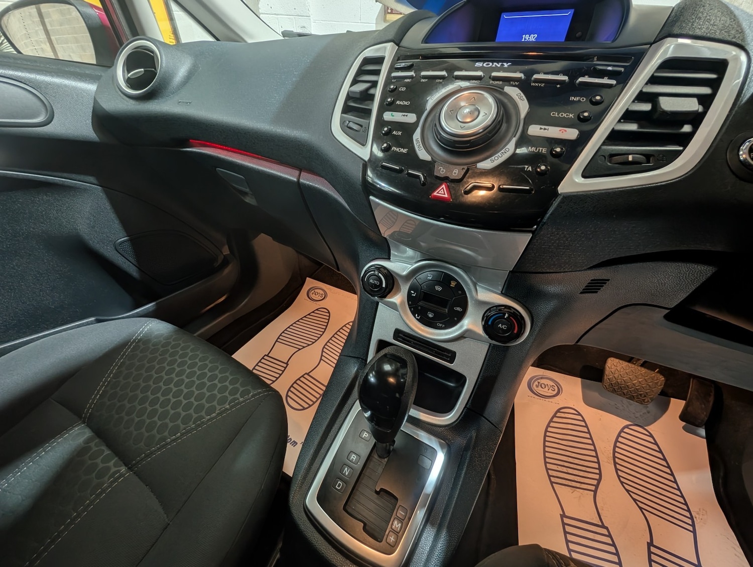 Used Ford Fiesta 2012 for sale - 77014885: Photo 16