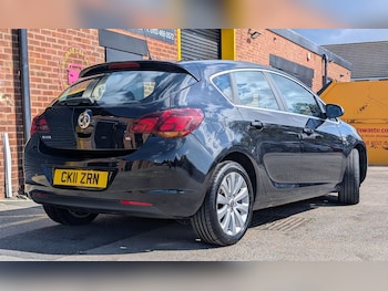 Used Vauxhall Astra 2011 for sale - 75848013: Photo