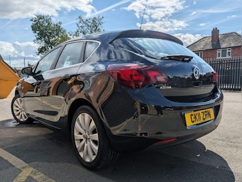 Used Vauxhall Astra 2011 for sale - 75848013: Photo