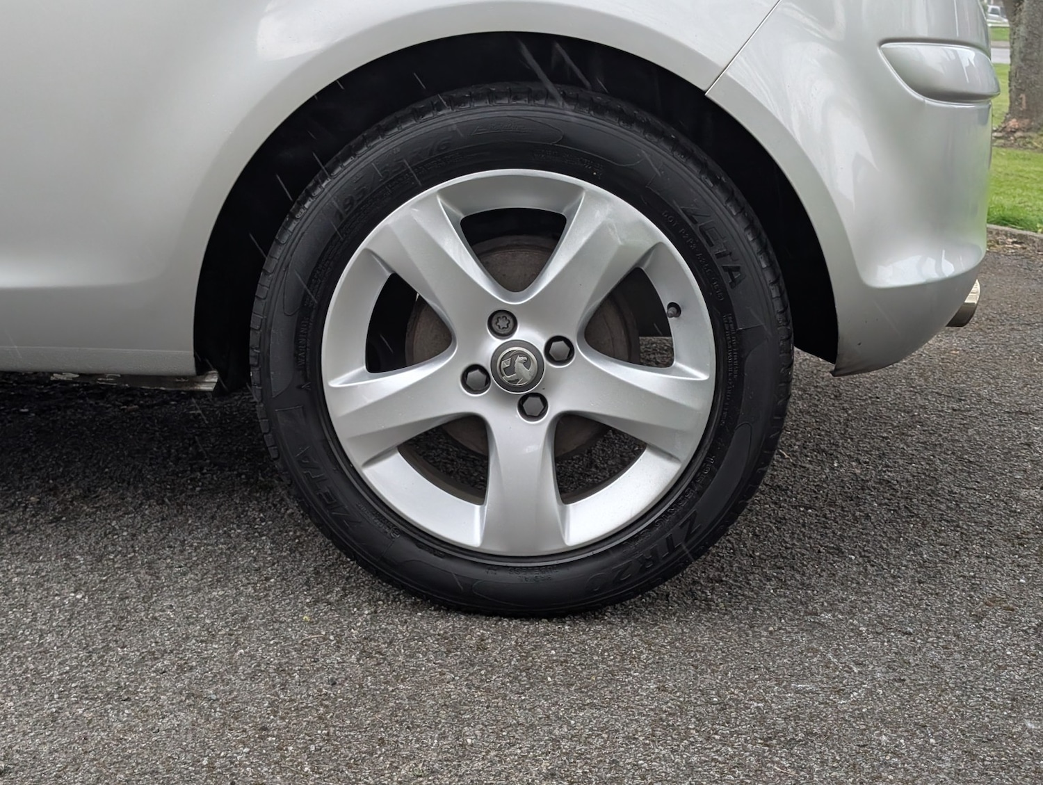 Used Vauxhall Corsa 2013 for sale - 78182785: Photo 9