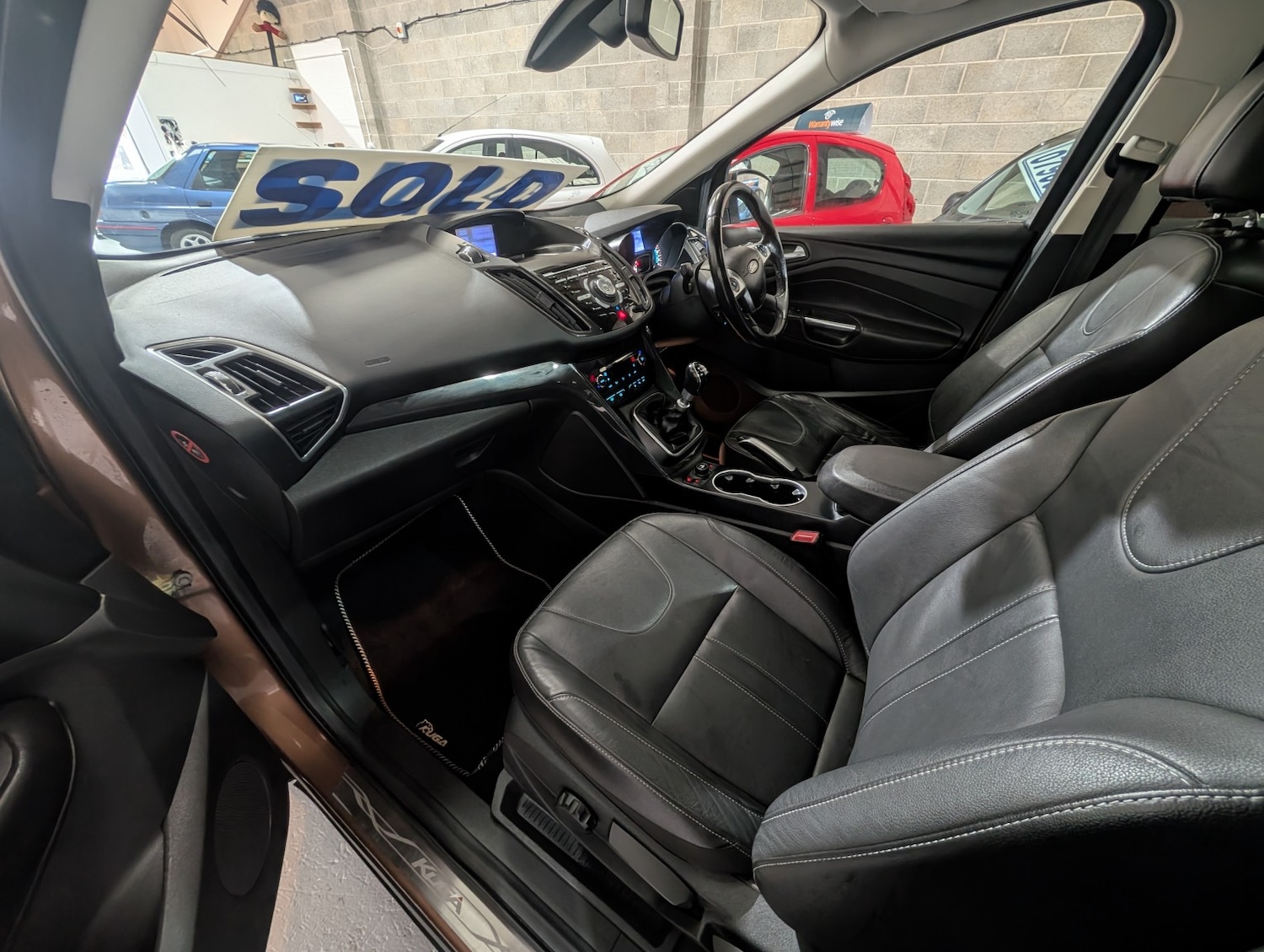 Used Ford Kuga 2013 for sale - 76565169: Photo 32