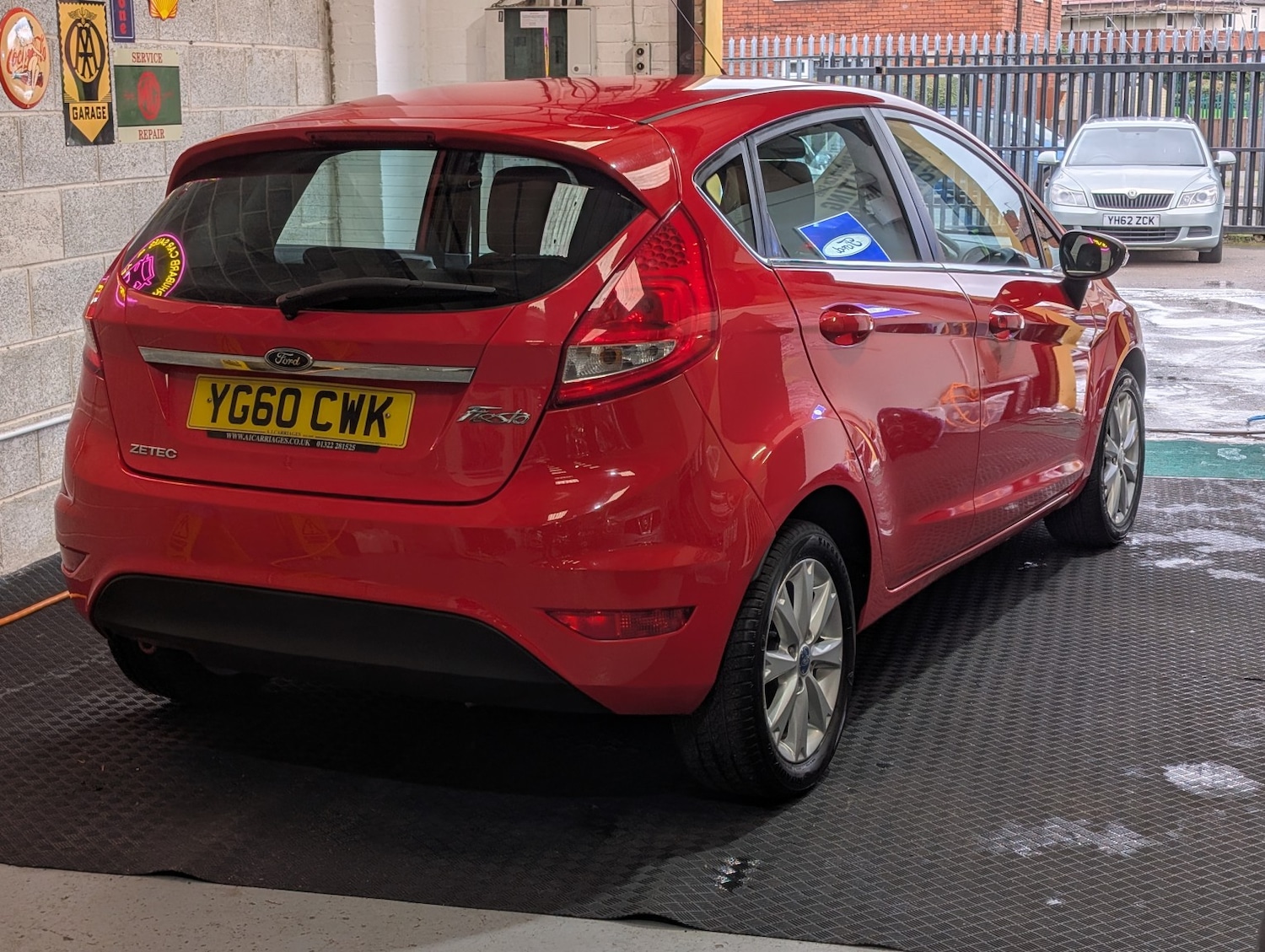 Used Ford Fiesta 2010 for sale - 77535891: Photo 4