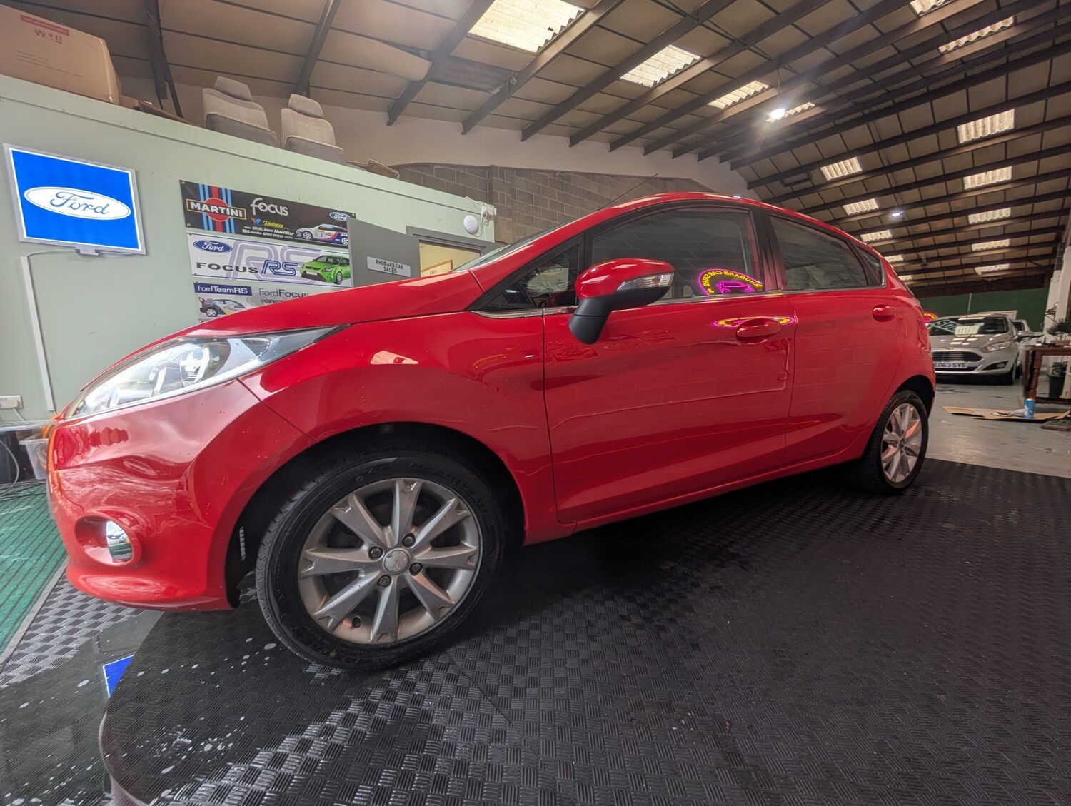 Used Ford Fiesta 2010 for sale - 77535891: Photo 6