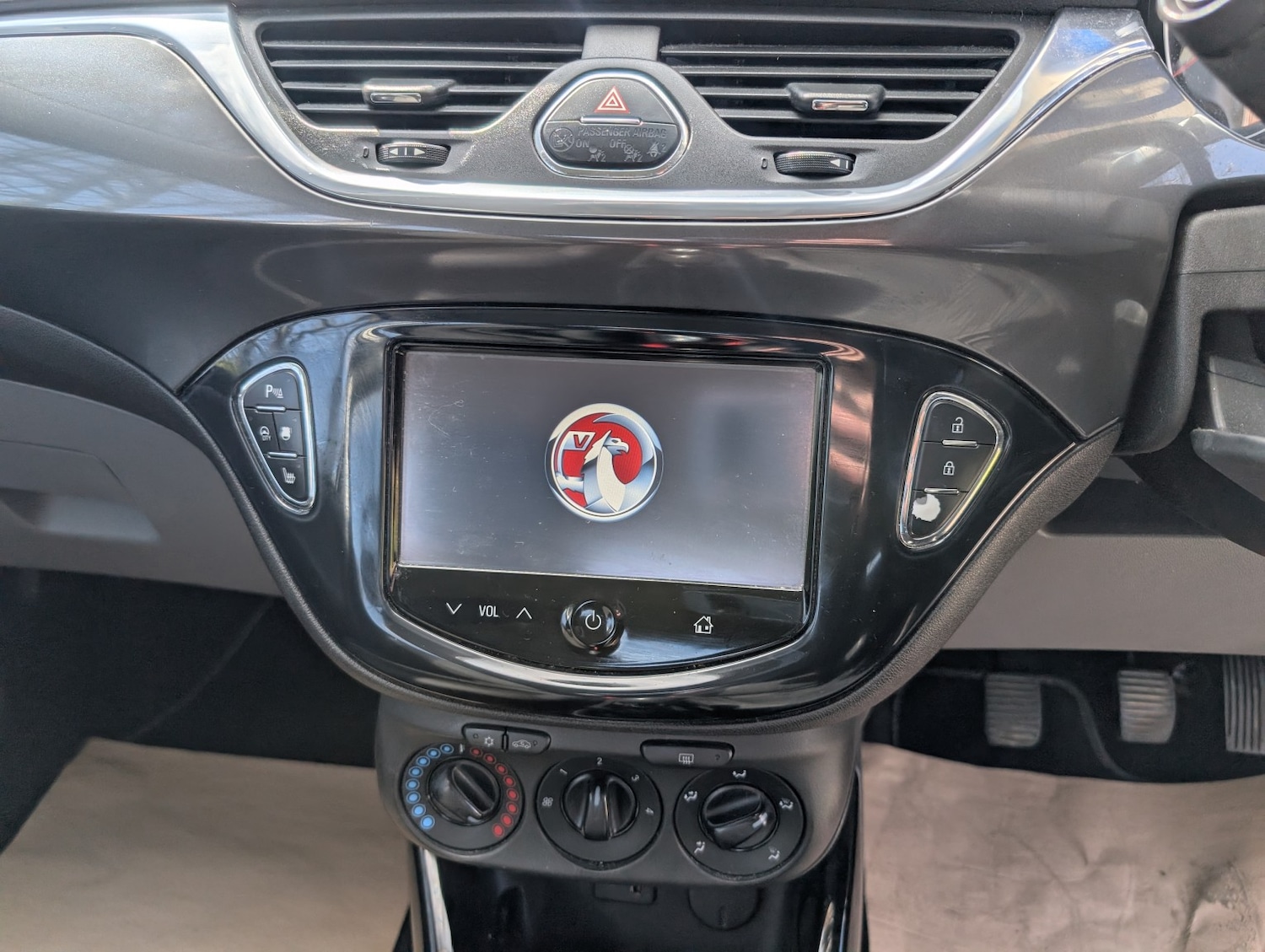 Used Vauxhall Corsa 2015 for sale - 78201996: Photo 15