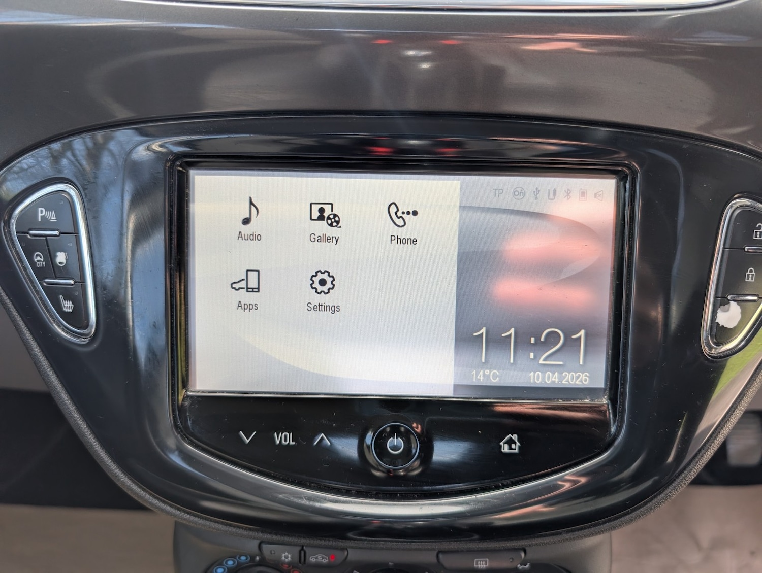 Used Vauxhall Corsa 2015 for sale - 78201996: Photo 16