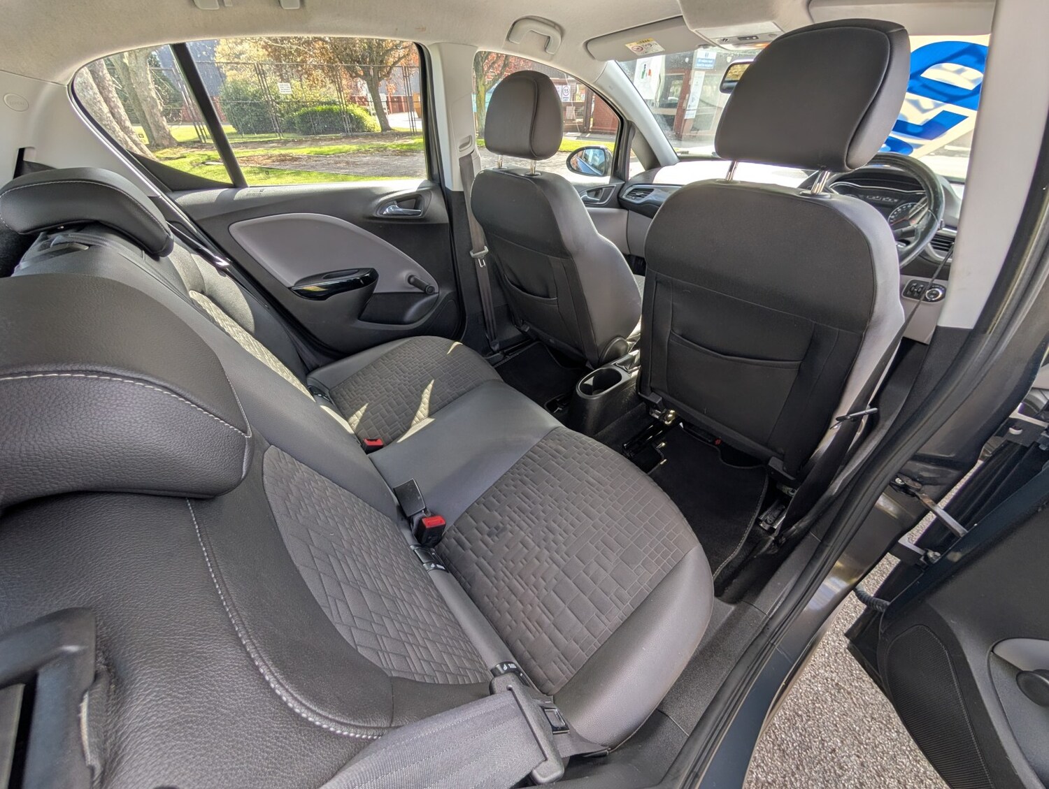 Used Vauxhall Corsa 2015 for sale - 78201996: Photo 17