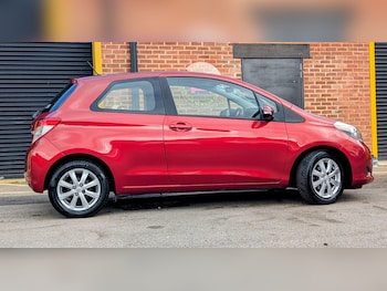 Used Toyota Yaris 2012 for sale - 76016729: Photo