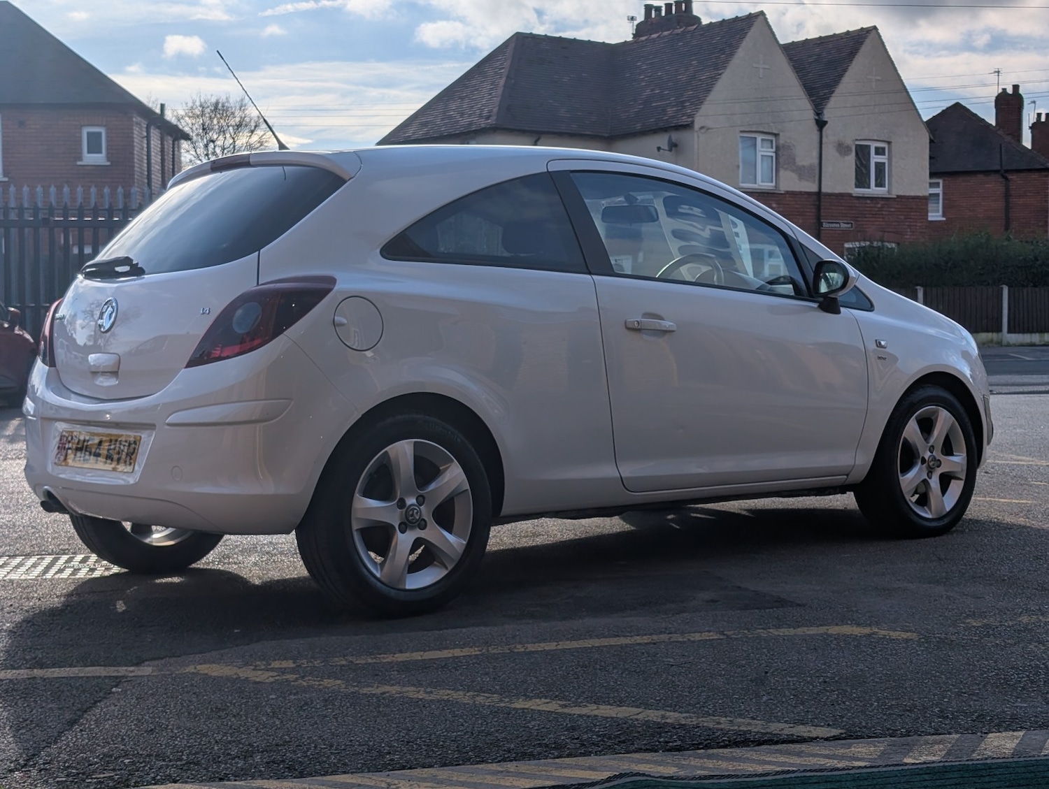 Used Vauxhall Corsa 2015 for sale - 77668672: Photo 5