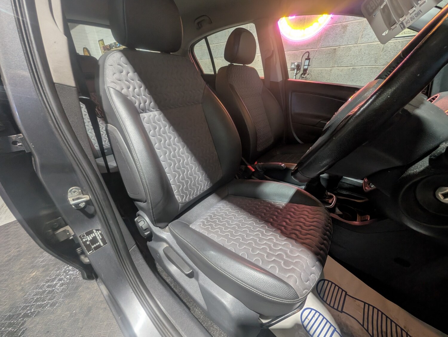 Used Vauxhall Corsa 2012 for sale - 77616412: Photo 11