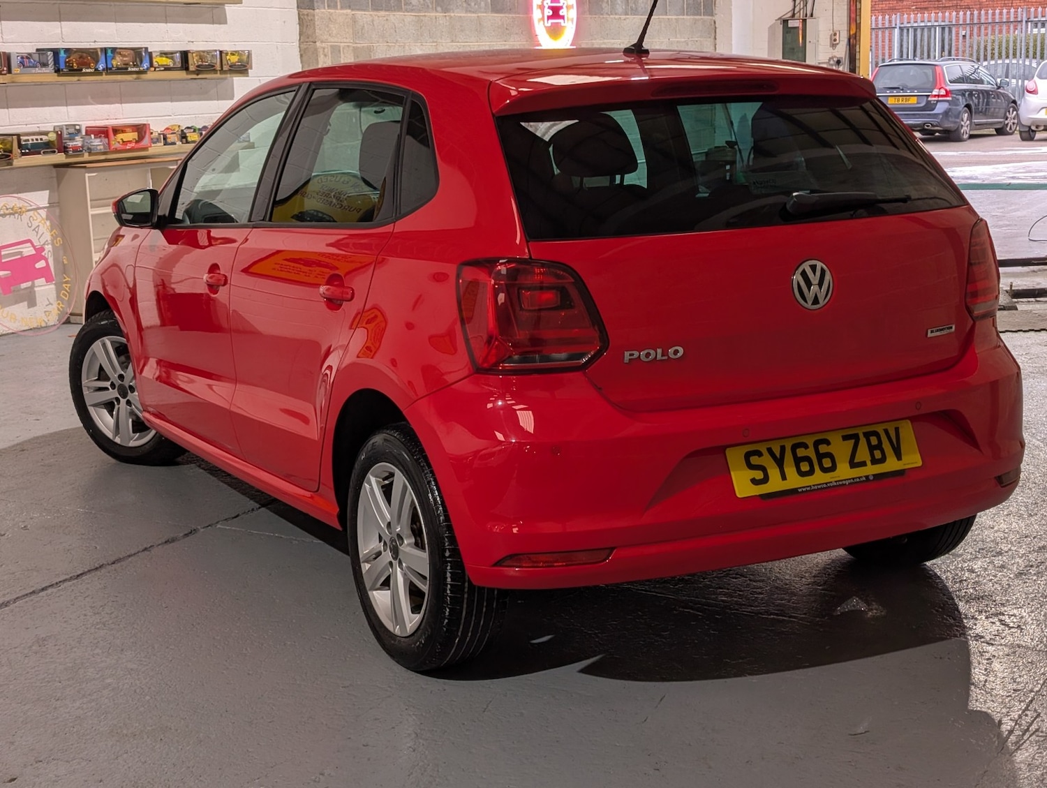 Used Volkswagen Polo 2016 for sale - 77056622: Photo 5