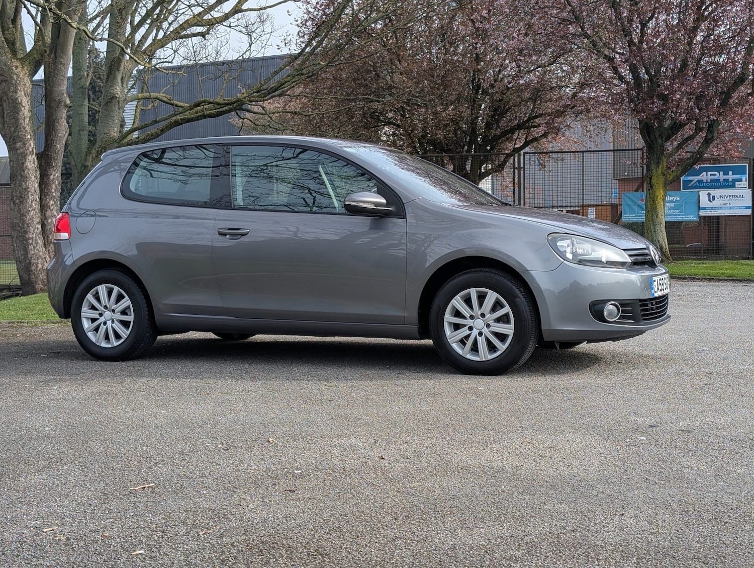 Used Volkswagen Golf 2009 for sale - 77968631: Photo 5