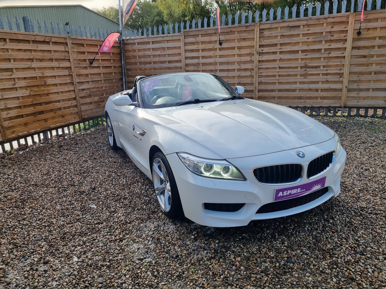 Used BMW Z4 2014 for sale - 76396994: Photo 2