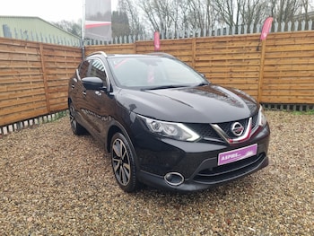 Used Nissan Qashqai 2016 for sale - 77027989: Photo