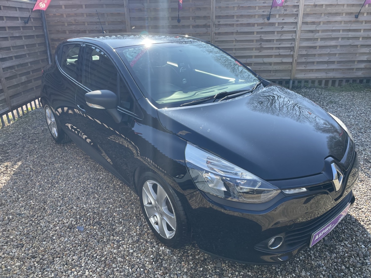 Used Renault Clio 2014 for sale - 77749831: Photo 4