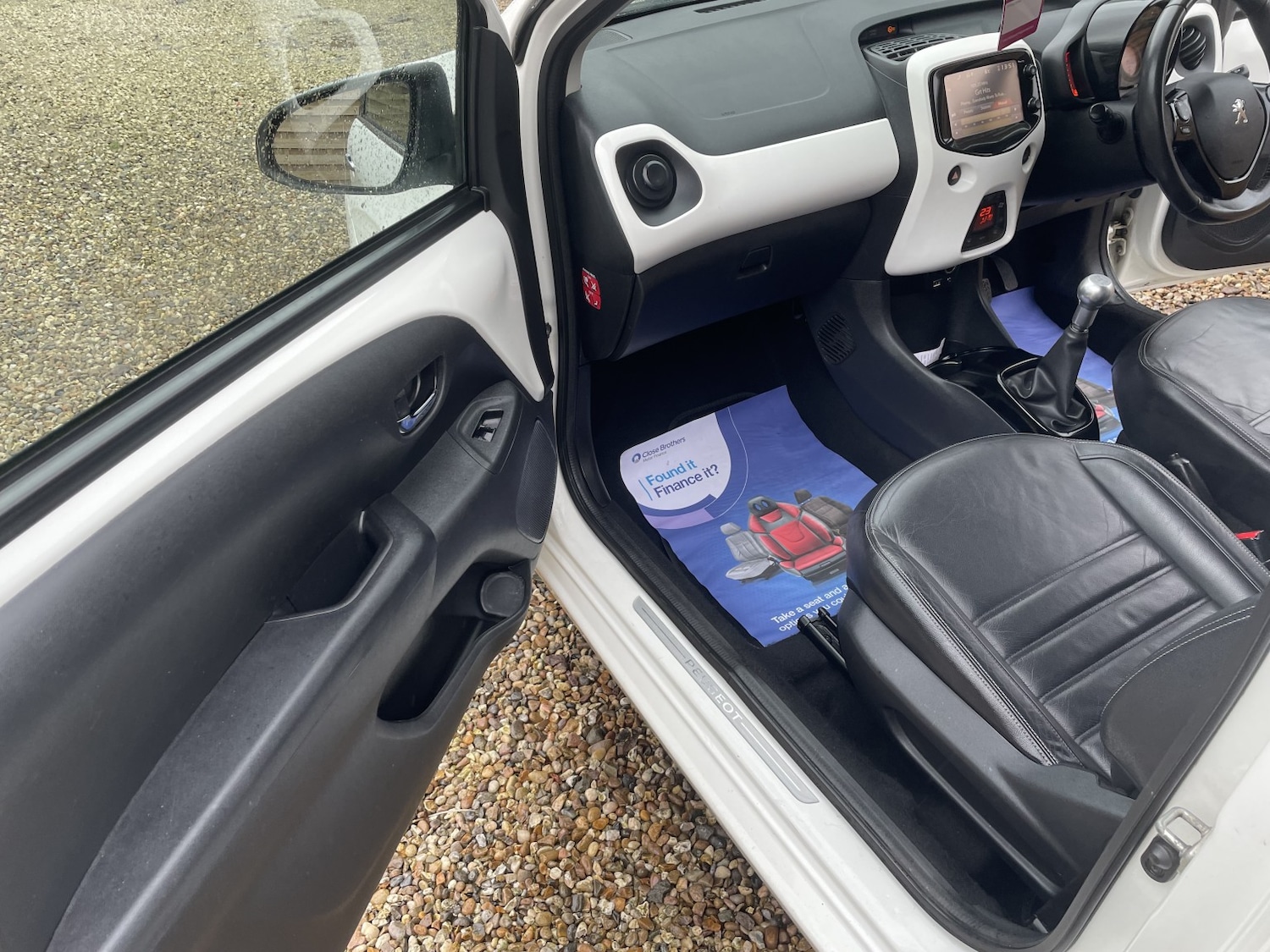 Used Peugeot 108 2014 for sale - 77536011: Photo 16