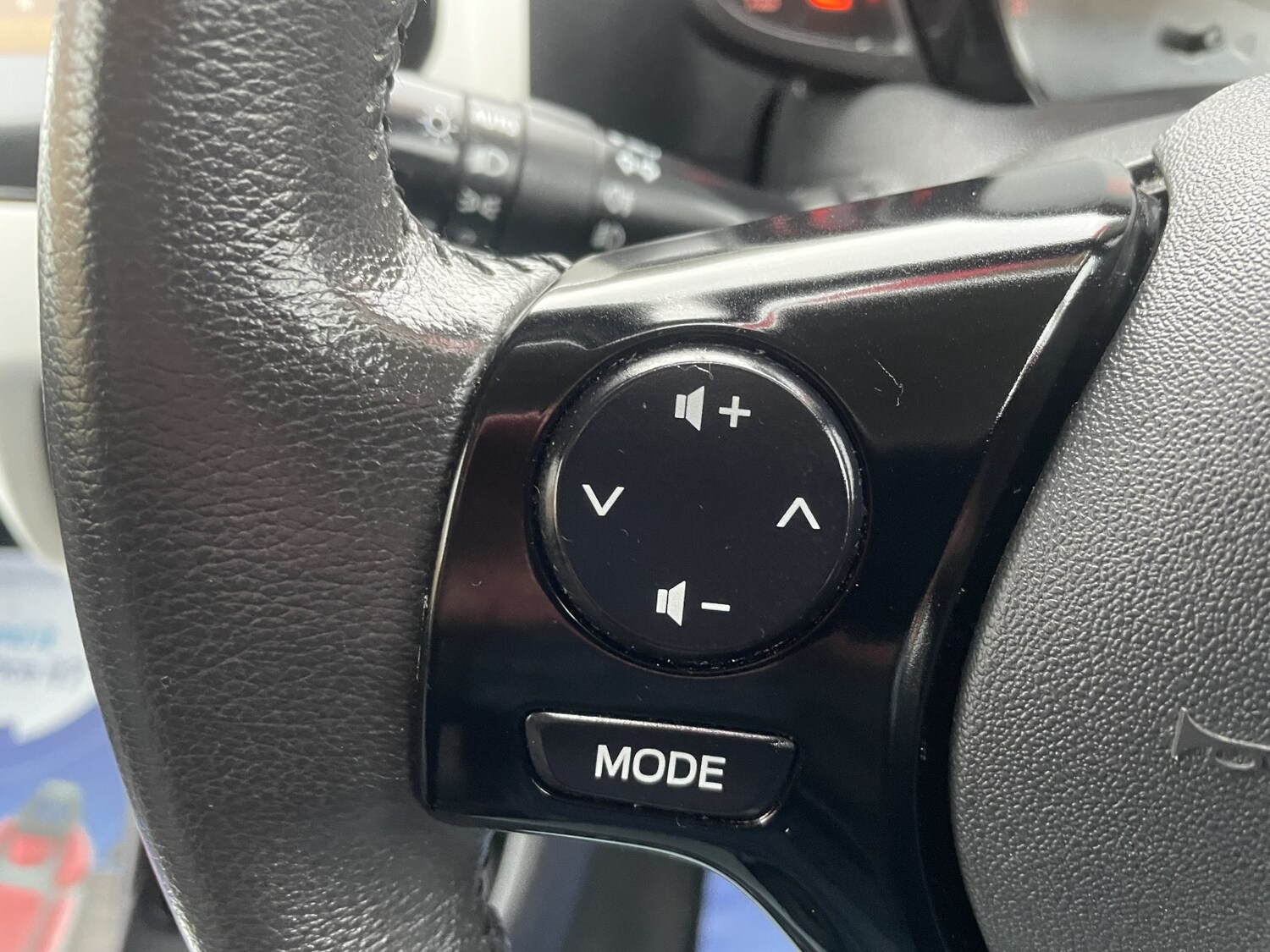 Used Peugeot 108 2014 for sale - 77536011: Photo 23