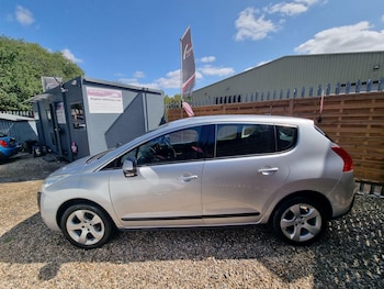 Used Peugeot 3008 2013 for sale - 75635239: Photo
