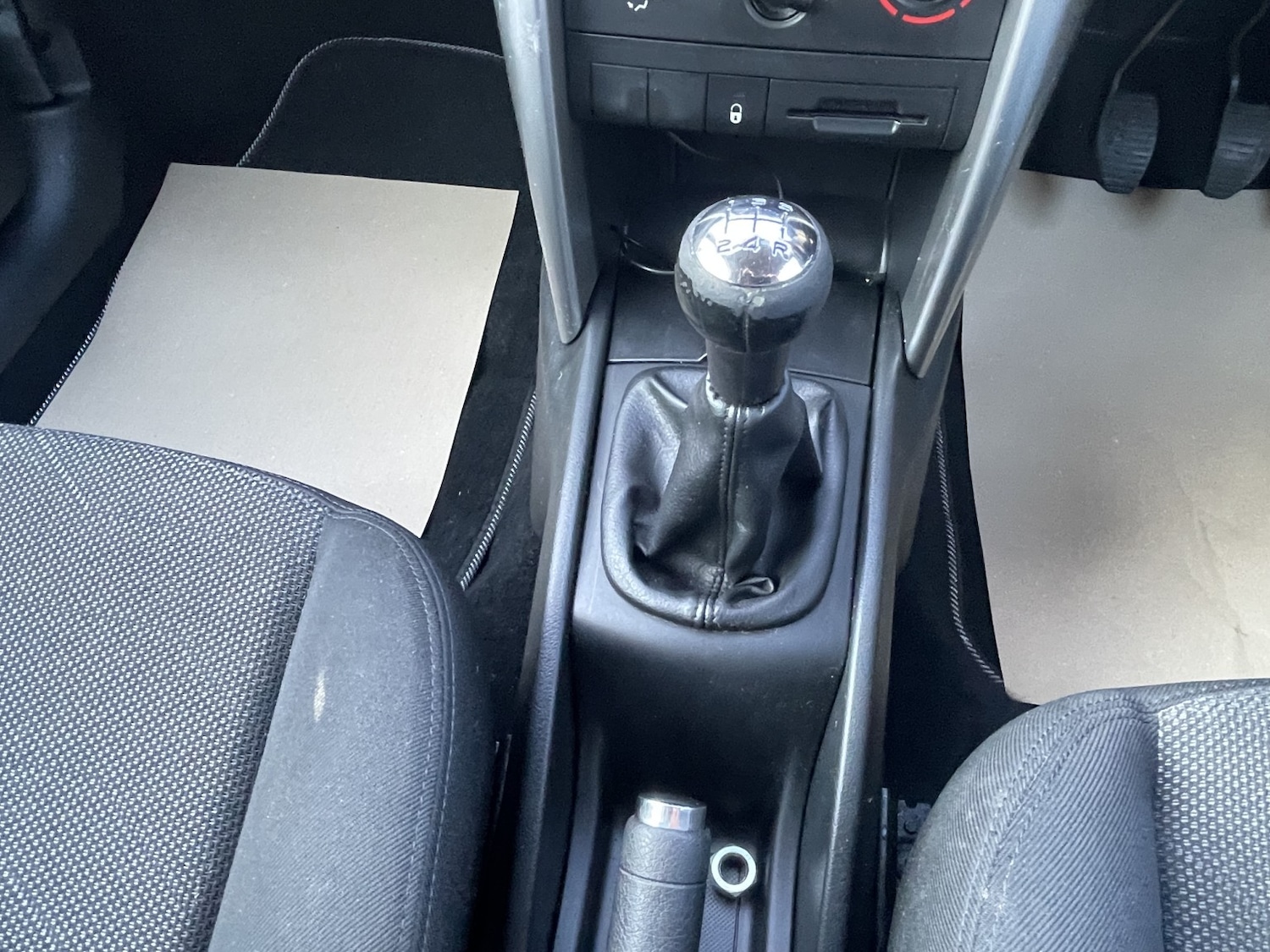 Used Peugeot 207 2009 for sale - 77749924: Photo 19