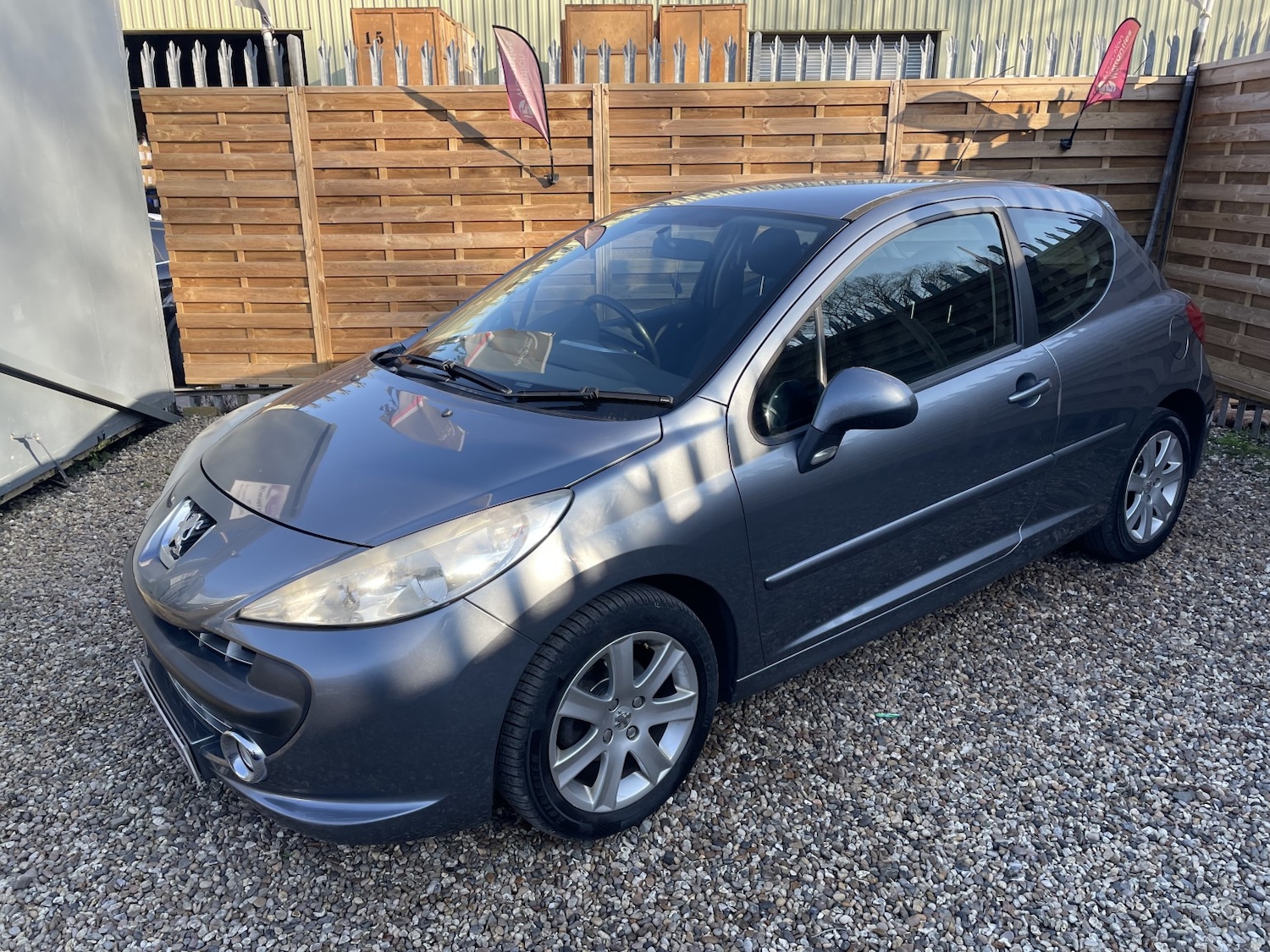 Used Peugeot 207 2009 for sale - 77749924: Photo 2