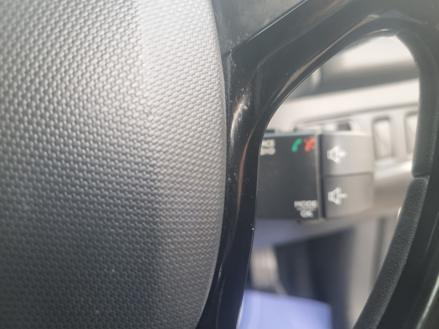 Used Renault Clio 2014 for sale - 76397063: Photo 16