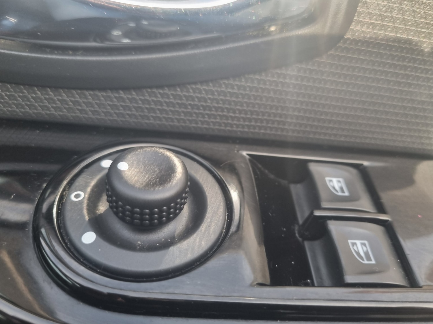 Used Renault Clio 2014 for sale - 76397063: Photo 18