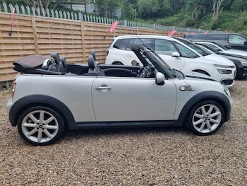 Used MINI Convertible 2015 for sale - 78820658: Photo