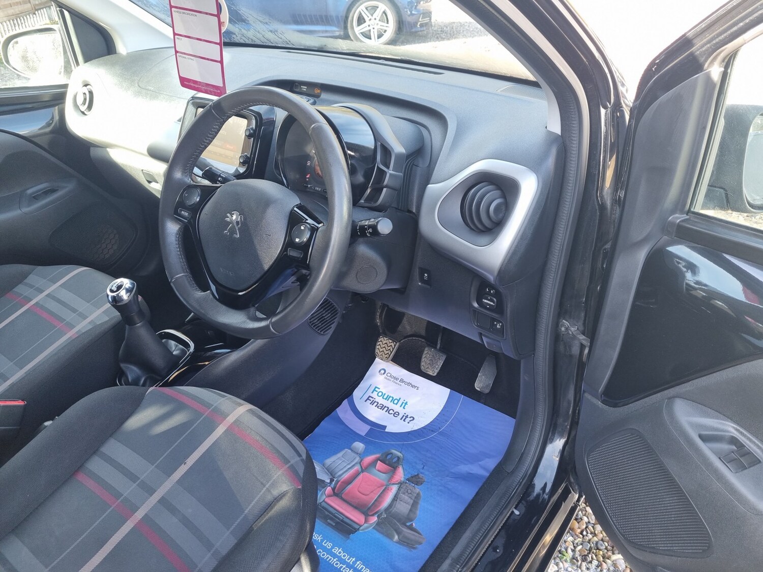 Used Peugeot 108 2015 for sale - 77558492: Photo 10