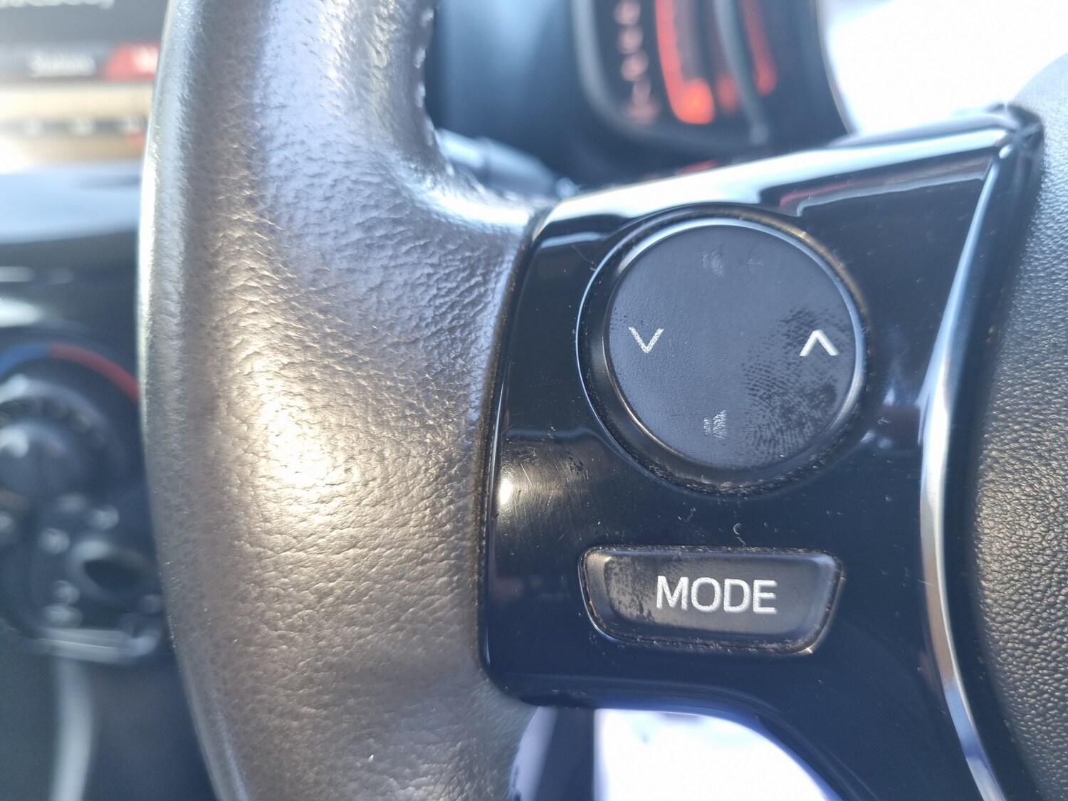 Used Peugeot 108 2015 for sale - 77558492: Photo 16