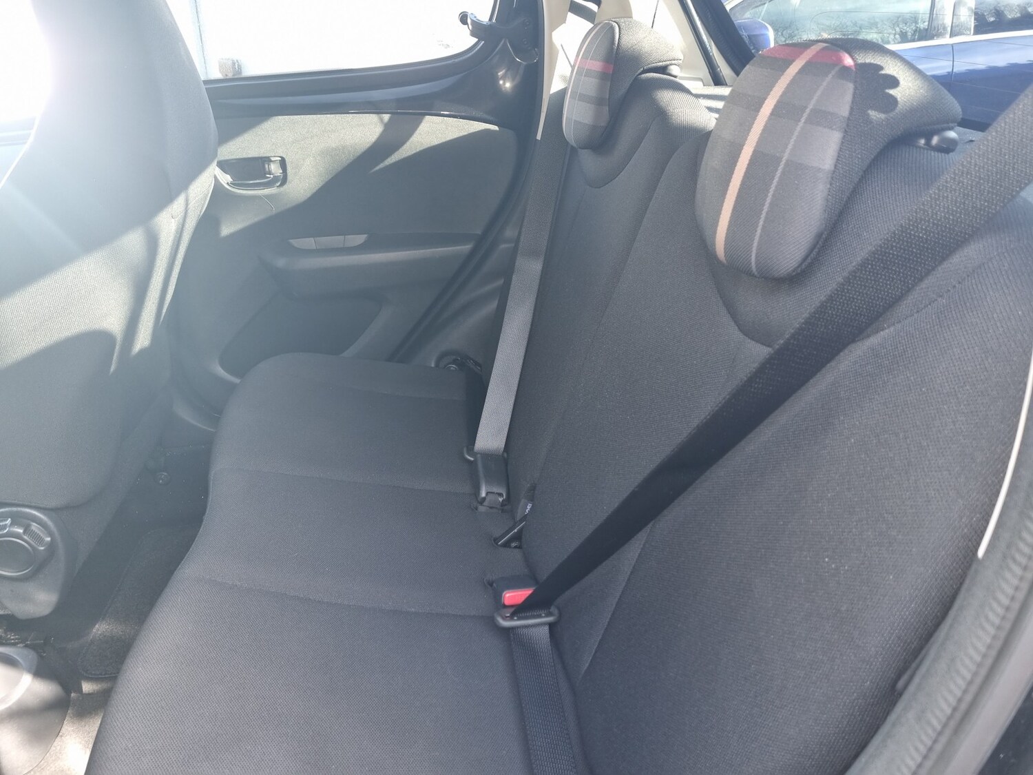 Used Peugeot 108 2015 for sale - 77558492: Photo 7