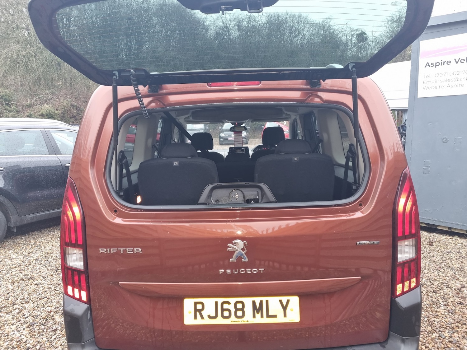 Used Peugeot Rifter 2019 for sale - 77417460: Photo 12