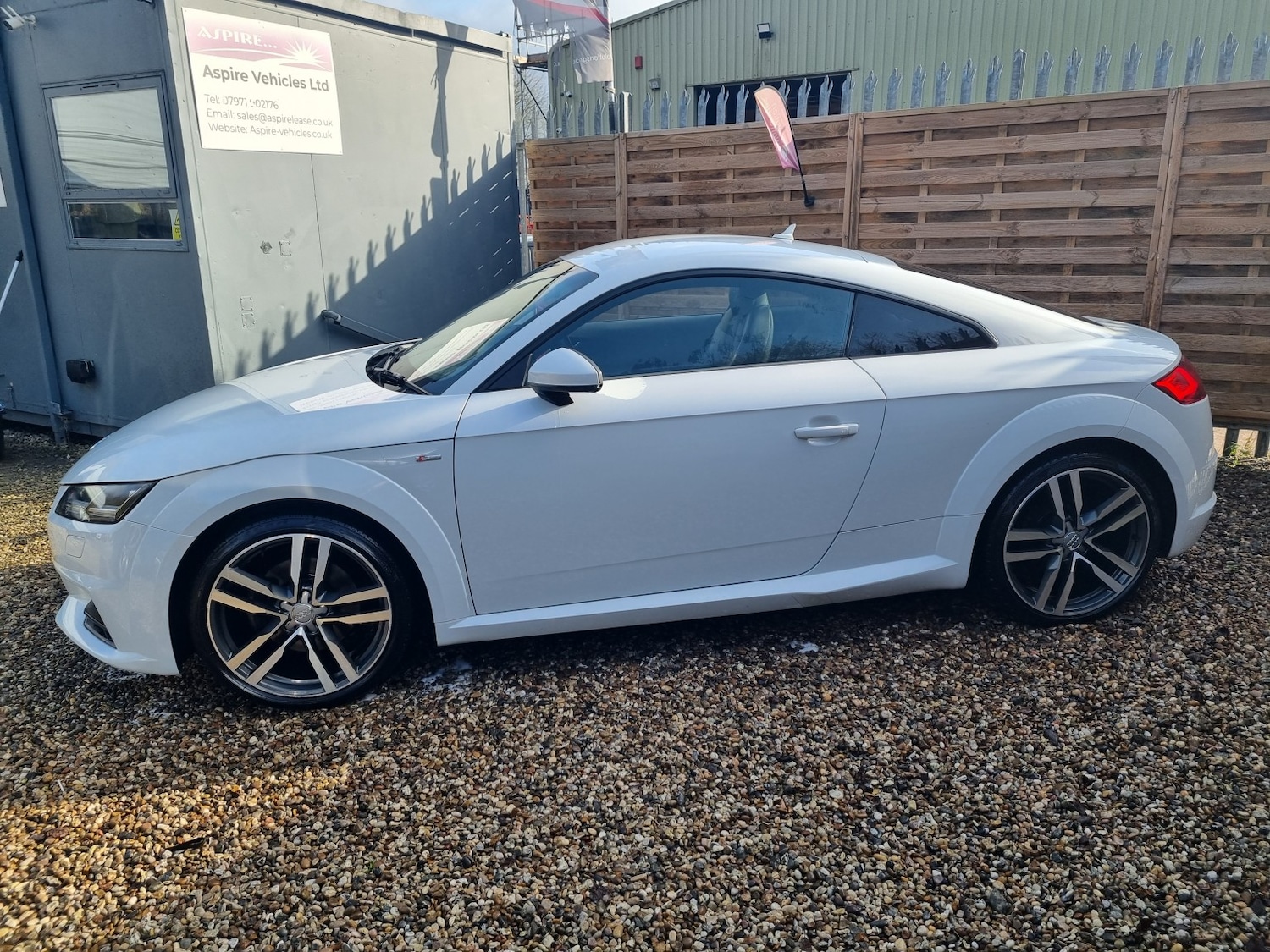 Used Audi TT 2018 for sale - 77668659: Photo 3